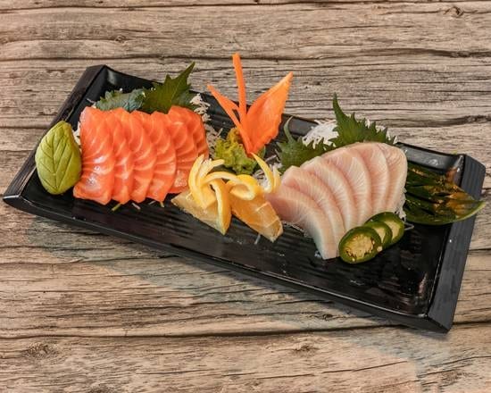 Yellowtail / Hamachi *.